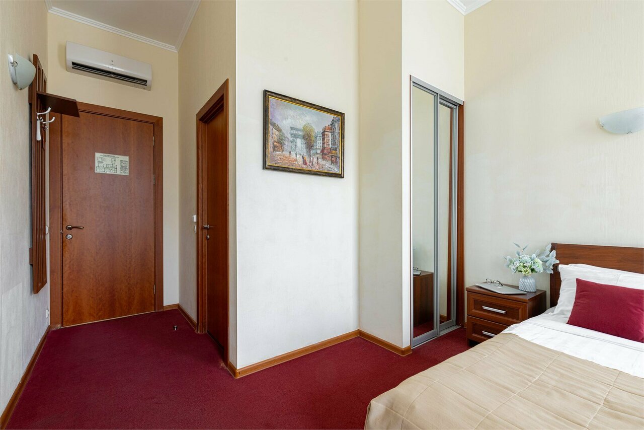 Гостиница Соло на Невском Проспекте Санкт-Петербург