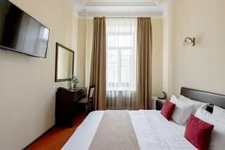 Гостиница Соло на Невском Проспекте Санкт-Петербург Стандарт с 1 кроватью, вид на Рубинштейна или во двор-11