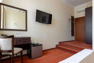 Гостиница Соло на Невском Проспекте Санкт-Петербург Улучшенный номер с 1 кроватью,джакузи и видом во двор-10