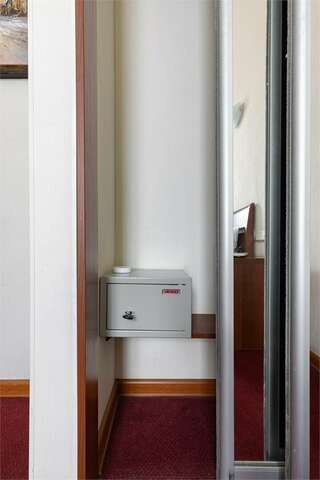 Гостиница Соло на Невском Проспекте Санкт-Петербург Стандарт с 2 раздельными кроватями и видом на Рубинштейна или во двор-8