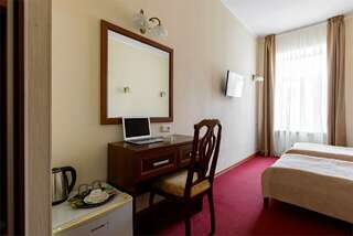 Гостиница Соло на Невском Проспекте Санкт-Петербург Улучшенный номер с 1 кроватью/2 раздельными кроватями, креслом и видом во двор-13