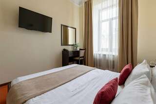 Гостиница Соло на Невском Проспекте Санкт-Петербург Стандарт с 1 кроватью, вид на Рубинштейна или во двор-14